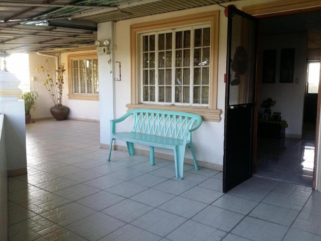 Bridgeview Hotel Laoag Exterior foto